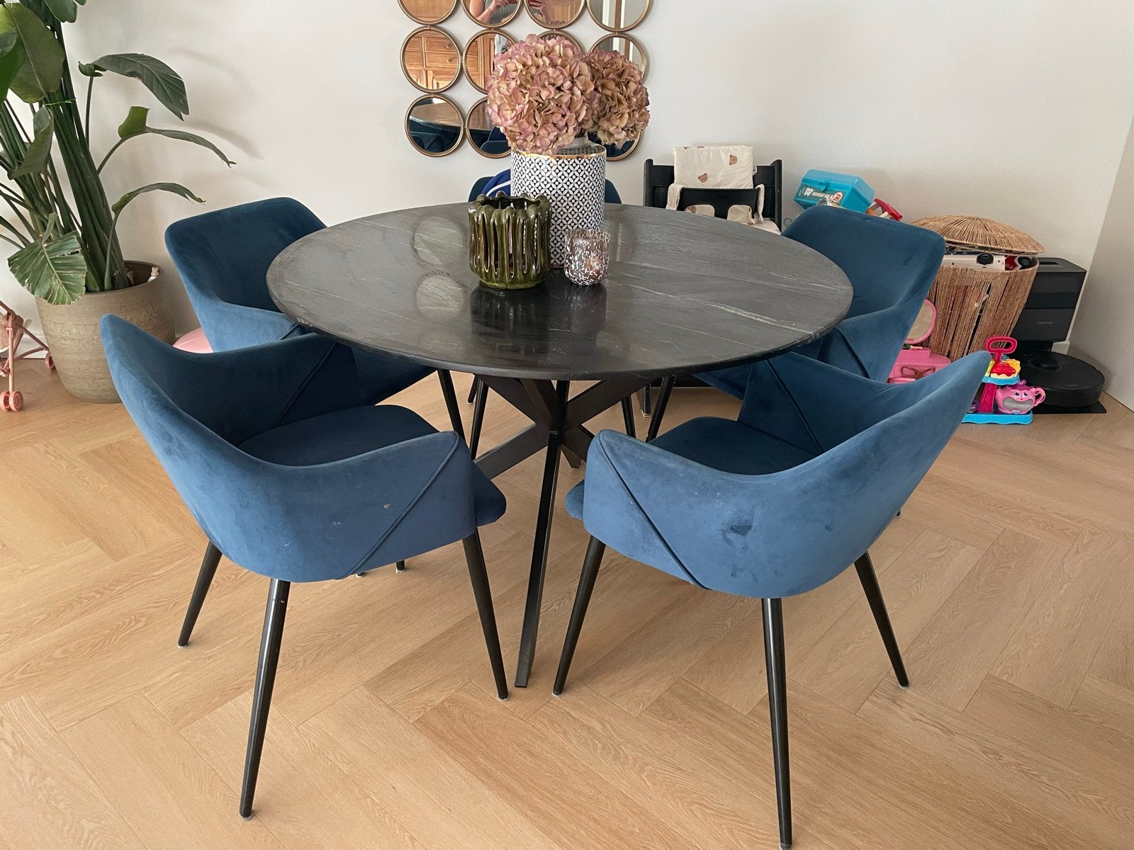 Light&Living Zwart Marmeren Eettafel met Stoelen, Overige materialen, Gebruikt, 100 tot 150 cm, Rond