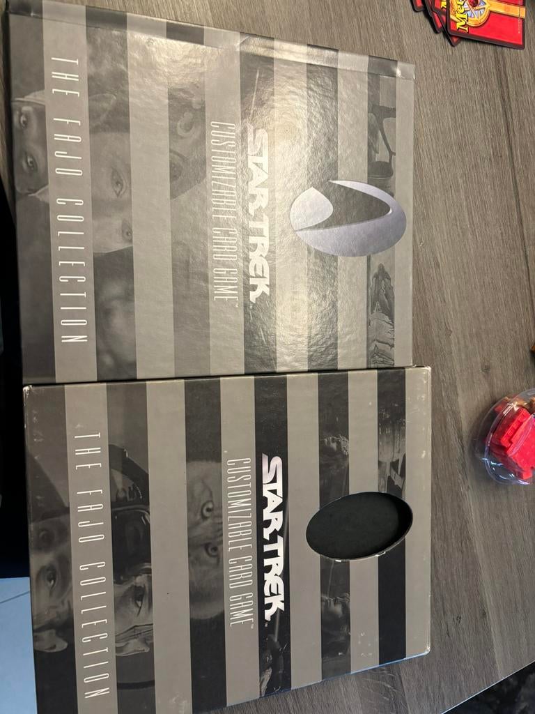 Startrek  kaarten collectors editie, Ophalen of Verzenden, Zo goed als nieuw, Meerdere kaarten