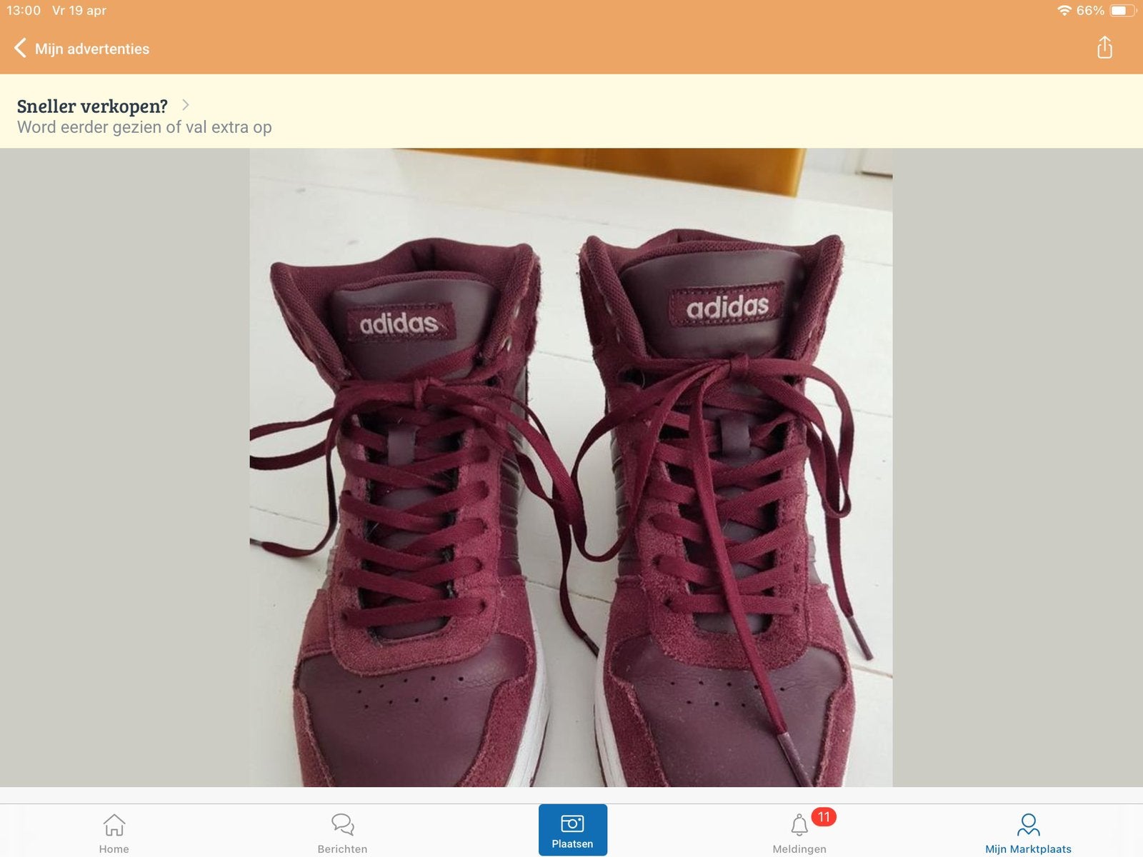 Adidas sneakers hoog leer wijnrood. Mt 41, Kleding | Dames, Schoenen, Ophalen of Verzenden, Rood, Sneakers of Gympen, Zo goed als nieuw