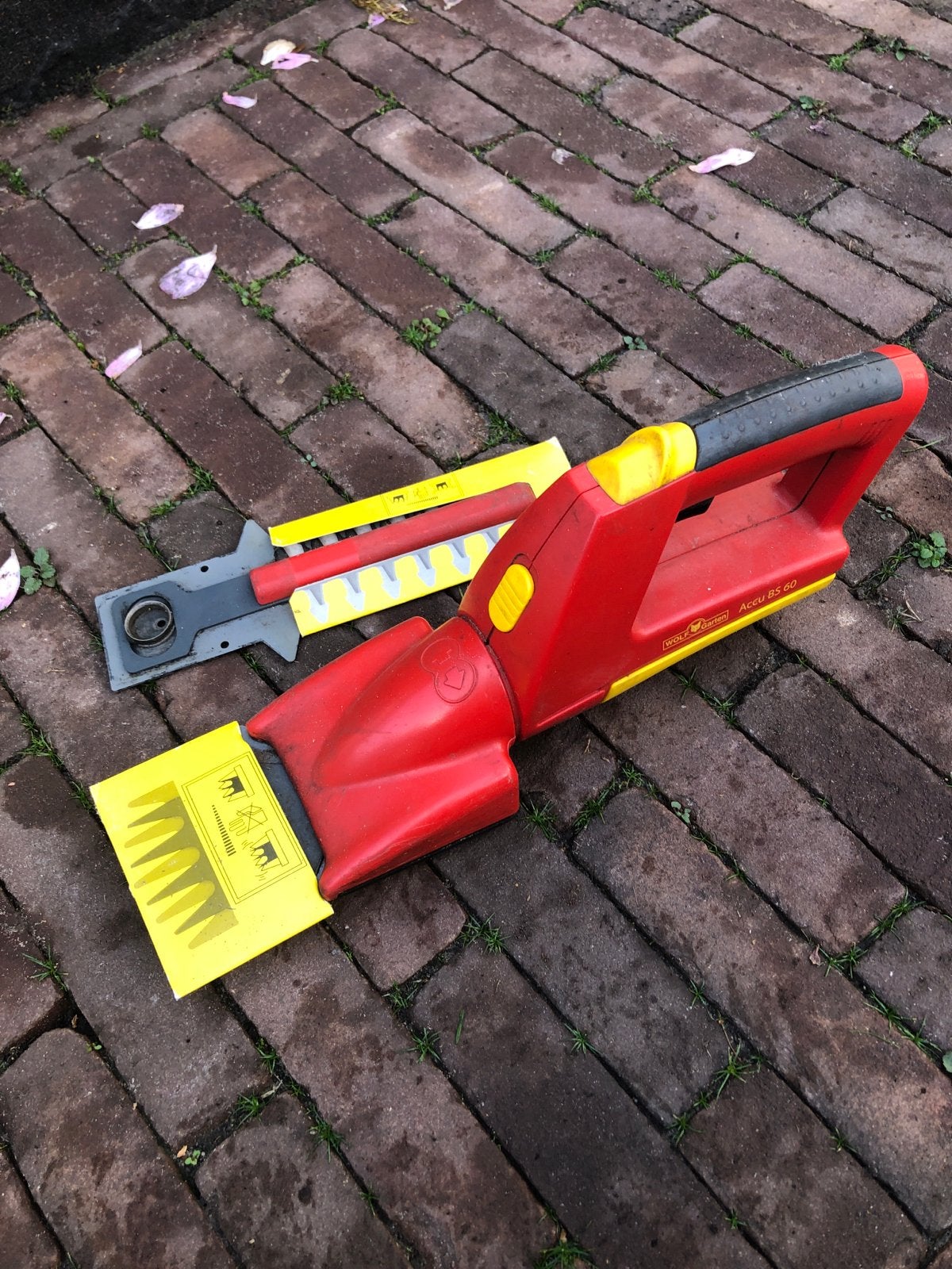 Wolf-Garten Accu BS 80 Graskantenschaar, Tuin en Terras, Ophalen, Gebruikt, Accu