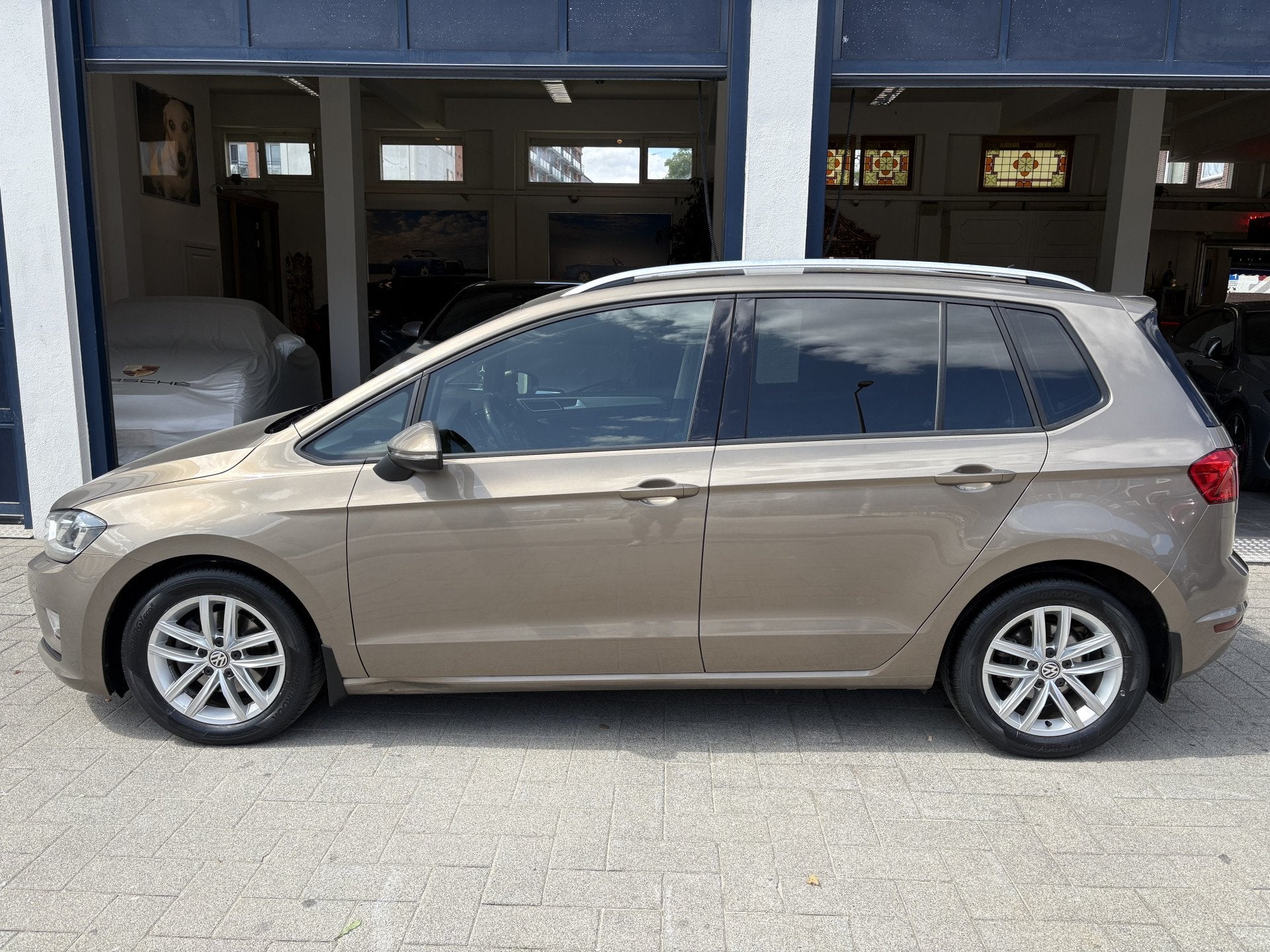 Volkswagen Golf Sportsvan 1.4 TSI Business Edition AUTOMAAT/, Gebruikt, Euro 6, 4 cilinders, Bruin