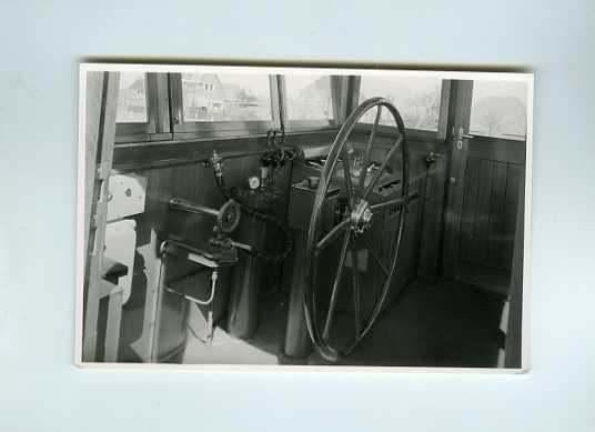 scheepvaart-foto-stuurhut/brug, Ophalen of Verzenden, Zo goed als nieuw, Motorboot, Boek of Tijdschrift