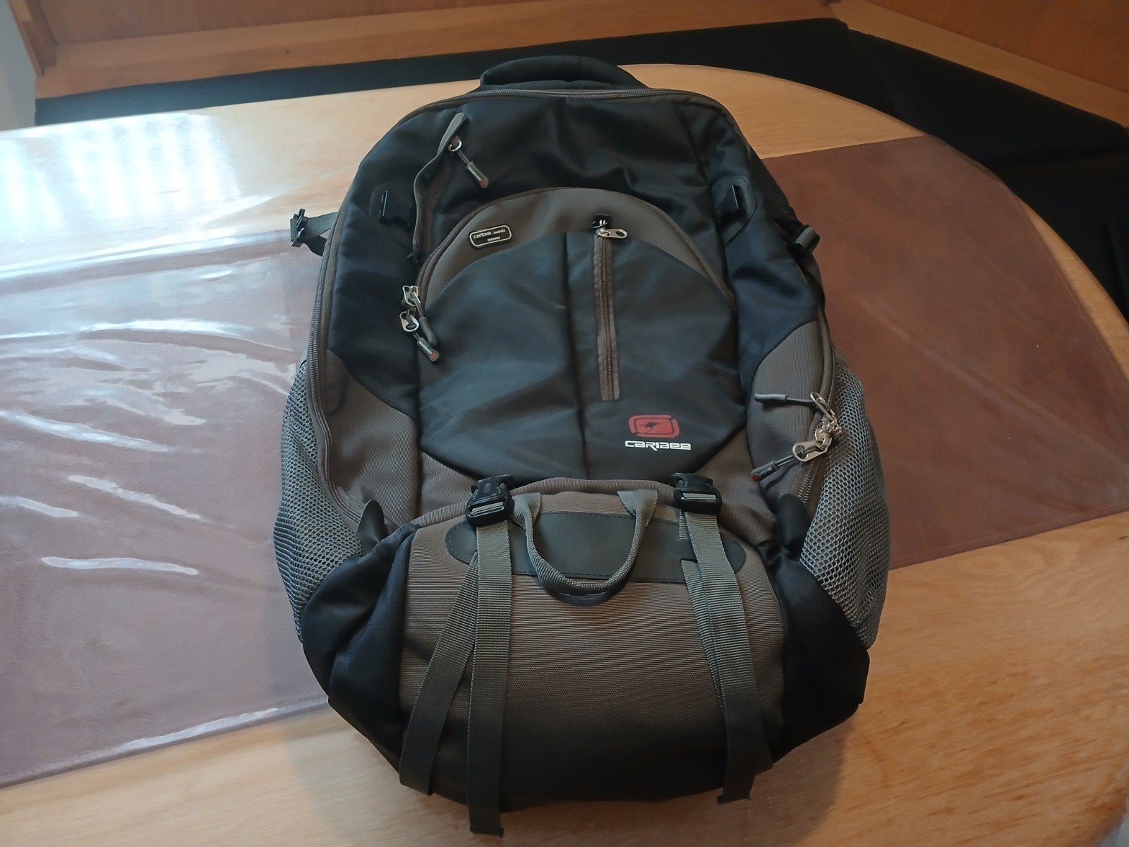 Caribee, 55 liter reis rugzak, Ophalen, Nieuw