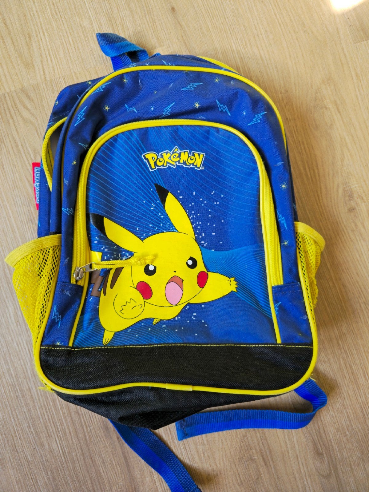 Pokémon Pikachu Rugzak - Gebruikt, Gebruikt, 25 tot 40 cm, 30 tot 45 cm, Ophalen