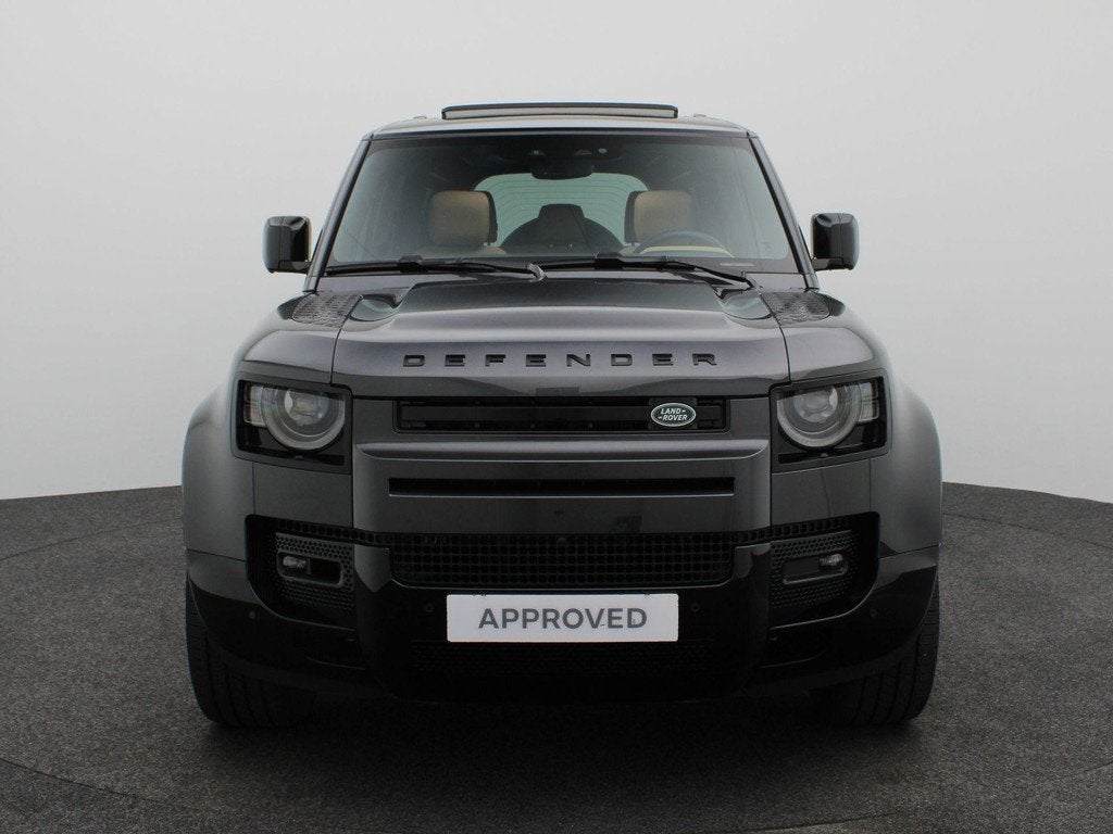 Land Rover Defender 110 2.0 P300e 110 X-Dynamic HSE Cold Cli, Auto's, Land Rover, Automaat, 12 maanden, Gebruikt, Euro 6