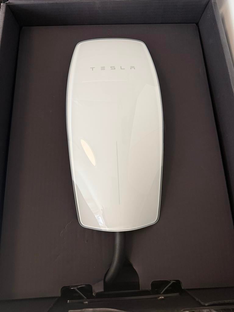 Tesla Wall Connector Gen 3 Laadpaal - zo goed als nieuw, Ophalen, Zo goed als nieuw, Laadpaal