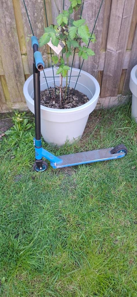 Hades Stuntstep Blauw - Gebruikt, Ophalen of Verzenden, Gebruikt, Gewone step, Hades