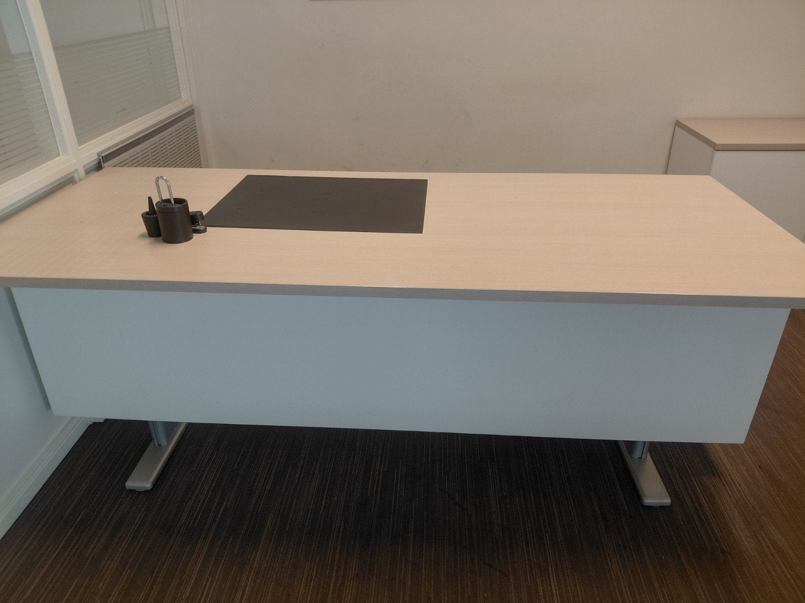 1 bureau, Huis en Inrichting, Bureaus, Gebruikt, Ophalen of Verzenden