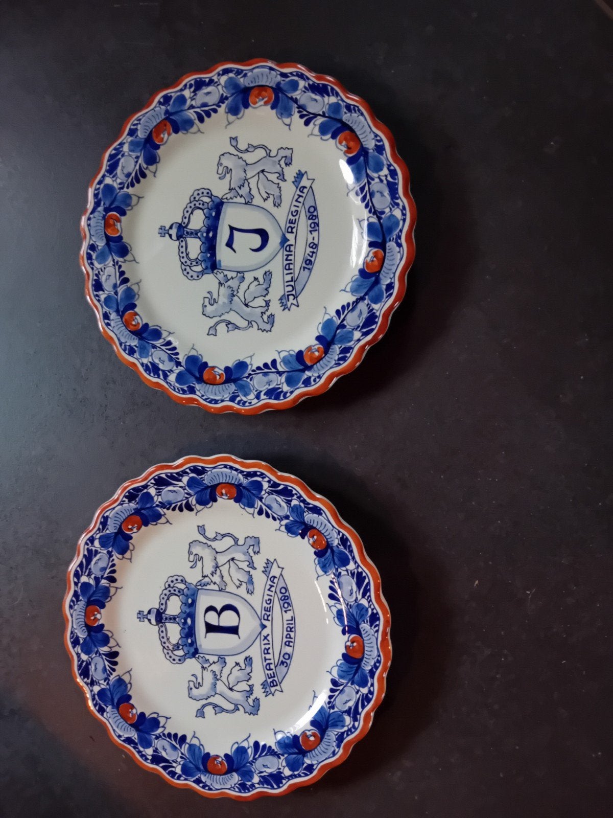 Delfts Blauw Herdenkingsborden Juliana & Beatrix, Ophalen of Verzenden