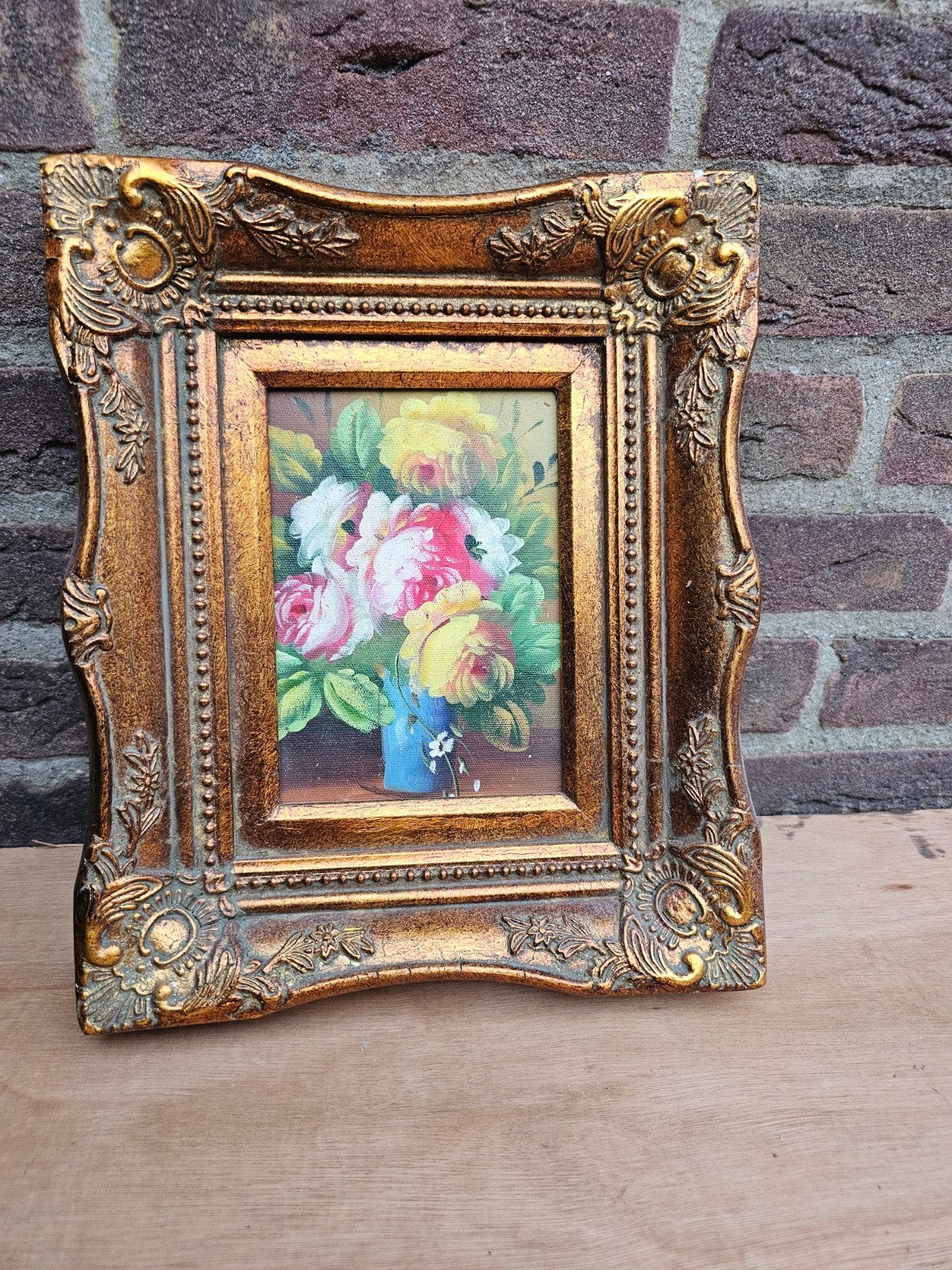 Vintage bloemstilleven in sierlijke goudkleurige lijst 26 x, Ophalen of Verzenden