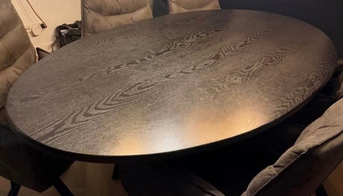 Eettafel 2.10 ovaal zwart ( opknapper ), Gebruikt, 100 tot 150 cm, 200 cm of meer, Ophalen of Verzenden