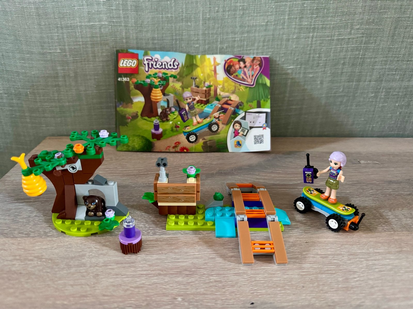 Lego Friends 41363 Mia's Bosavontuur met Beer, Ophalen of Verzenden, Zo goed als nieuw, Overige merken