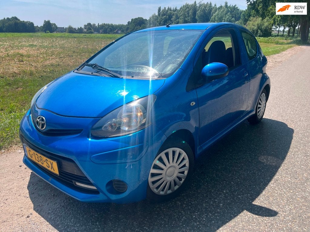 Toyota Aygo 1.0 VVT-i Comfort AIRCO -LED 2012, Auto's, Voorwielaandrijving, Euro 5, Gebruikt, Emergency brake assist