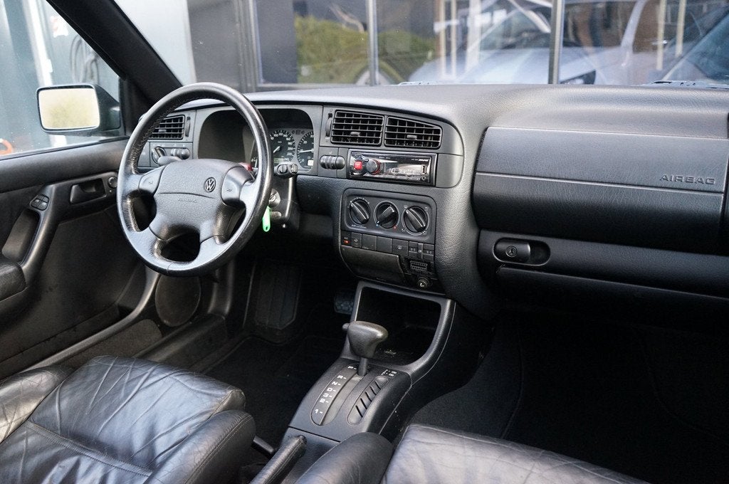 Volkswagen Golf 2.8 VR6, Leder, Schuifdak, Airco, Stoelverwa, Gebruikt, Zwart, Zwart, Leder