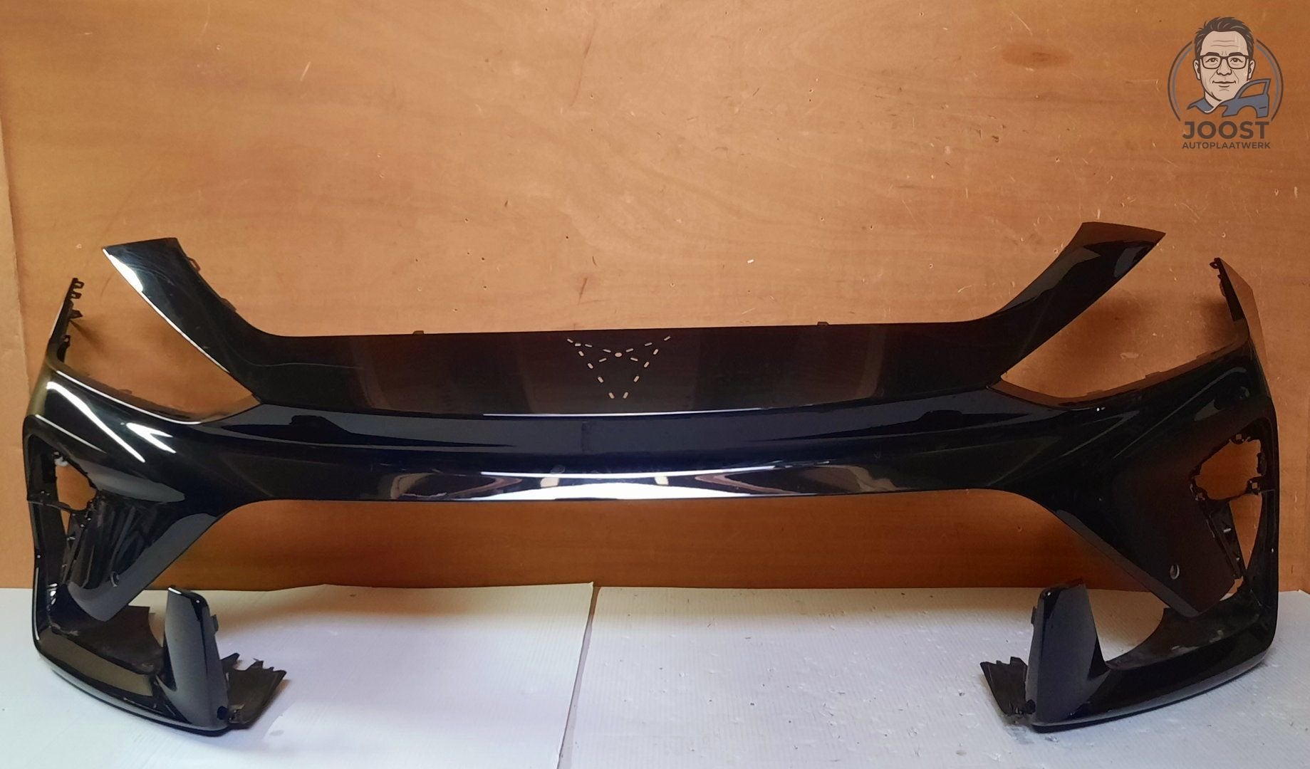 Voorbumper orgineel Cupra Leon FL v.a 2024 4xPDC 5FA807221K, Gebruikt, -Autovia A-2 km 585, 08760 Martorell, Spanje, -Seat S.A.