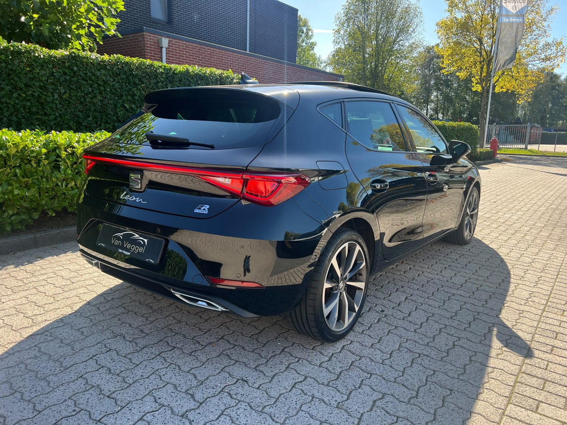 SEAT Leon 1.4 TSI eHybrid PHEV FR virtual cockpit, navi, pan, Auto's, Gebruikt, Zwart, 4 cilinders, Hybride Elektrisch/Benzine