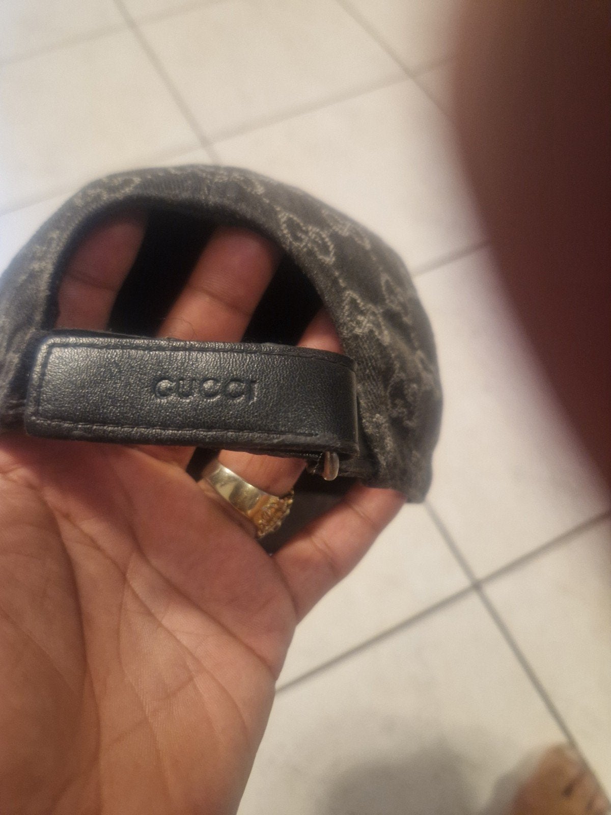 Gucci pet bruin maat L, Ophalen of Verzenden