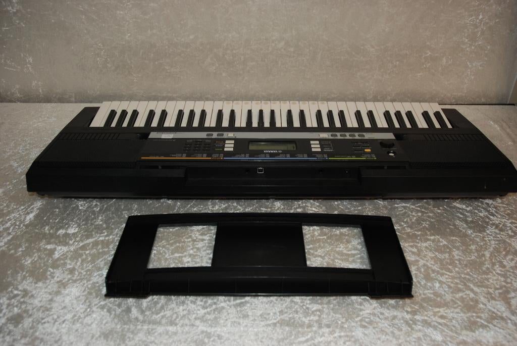 Yamaha Keyboard met adapter E243    <26260626>, Muziek en Instrumenten, Instrumenten | Onderdelen, Gebruikt, ., Keyboard of Synthesizer