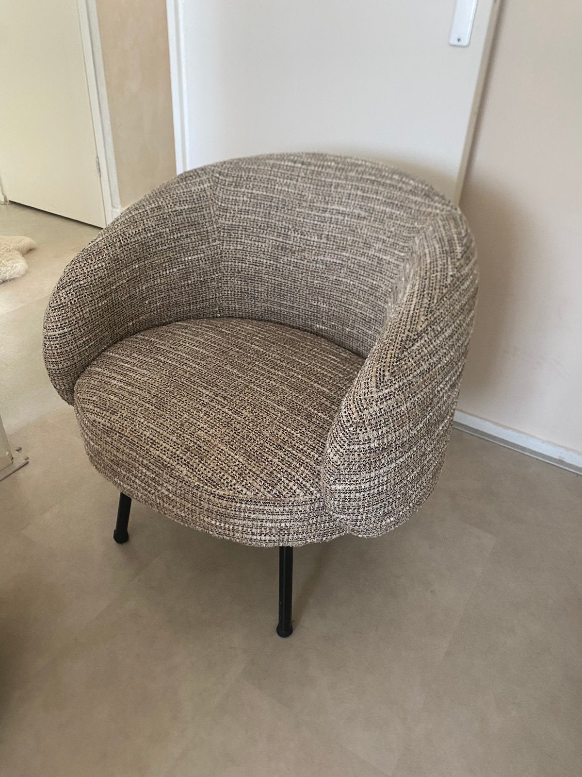 Moderne fauteuil / loungestoel beige – zeer nette staat, Huis en Inrichting, Stoelen, Ophalen, Overige kleuren, Zo goed als nieuw
