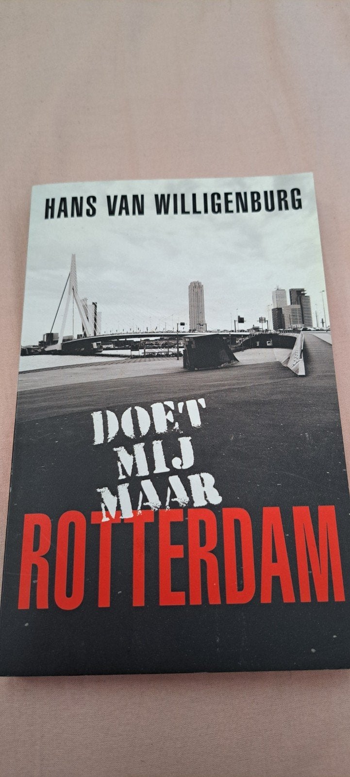 Doet mij maar Rotterdam - Hans van Willigenburg, Ophalen of Verzenden, Zo goed als nieuw, Hans van Willigenburg, Nederland