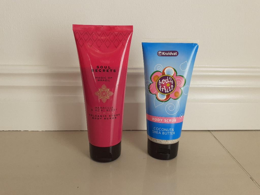 Gratis* 2x body scrub (Soul secrets en Kruidvat), Ophalen of Verzenden, Nieuw, Bad & Douche