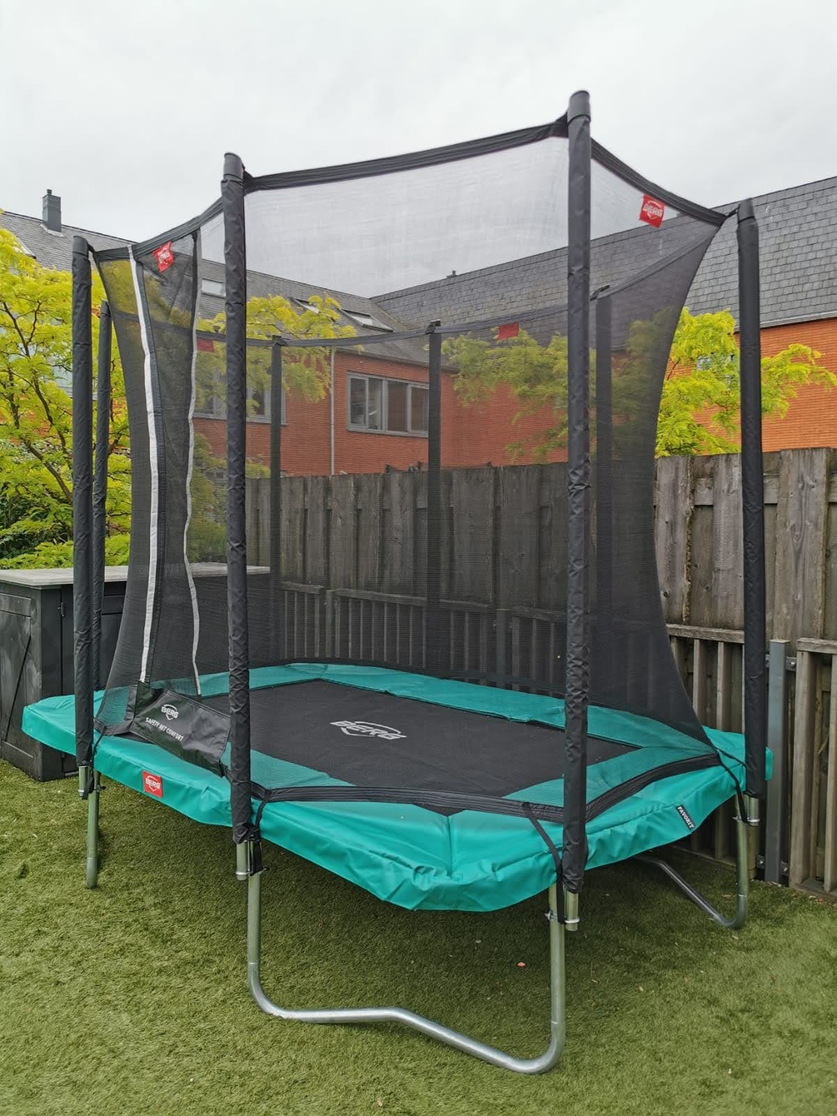 Trampoline BERG Ultim favorit 280x190, Ophalen, Gebruikt