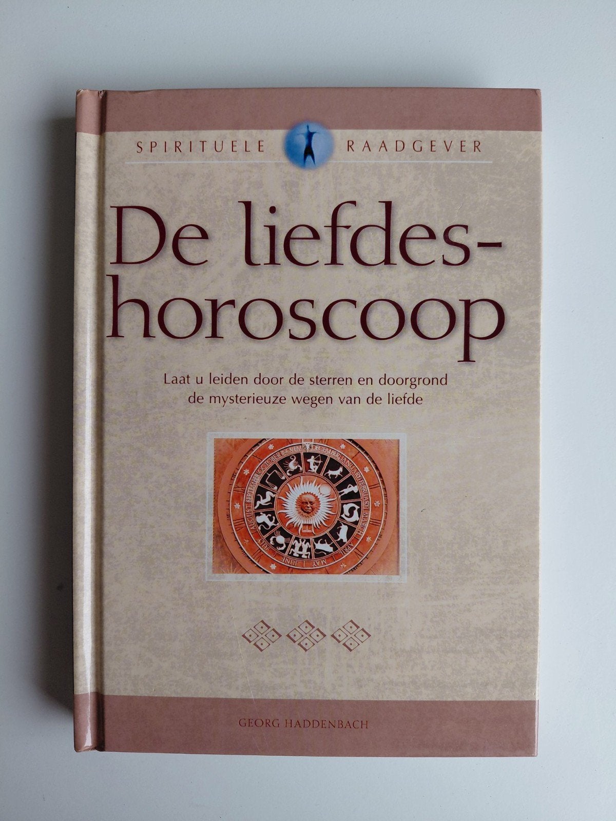 De Liefdeshoroscoop - Spirituele Raadgever, Ophalen of Verzenden, Zo goed als nieuw, Astrologie, Achtergrond en Informatie