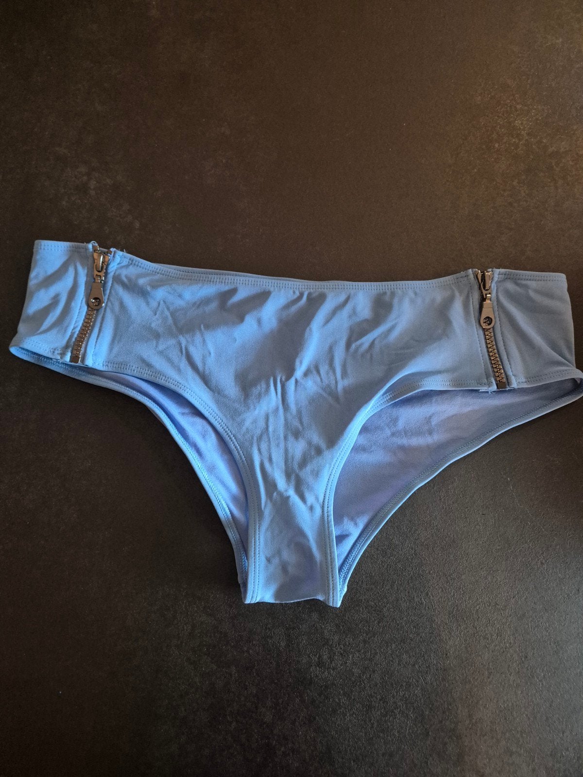 Blauw bikini broekje maat M, Kleding | Dames, Badmode en Zwemkleding, Ophalen of Verzenden, Zo goed als nieuw, Blauw, Bikini