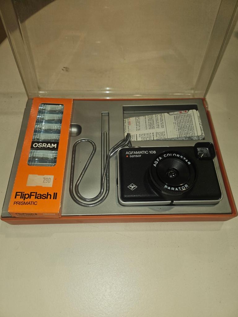 Vintage Agfamatic 108 Camera met Flash en Doos, Ophalen of Verzenden, Zo goed als nieuw, Compact, Overige Merken