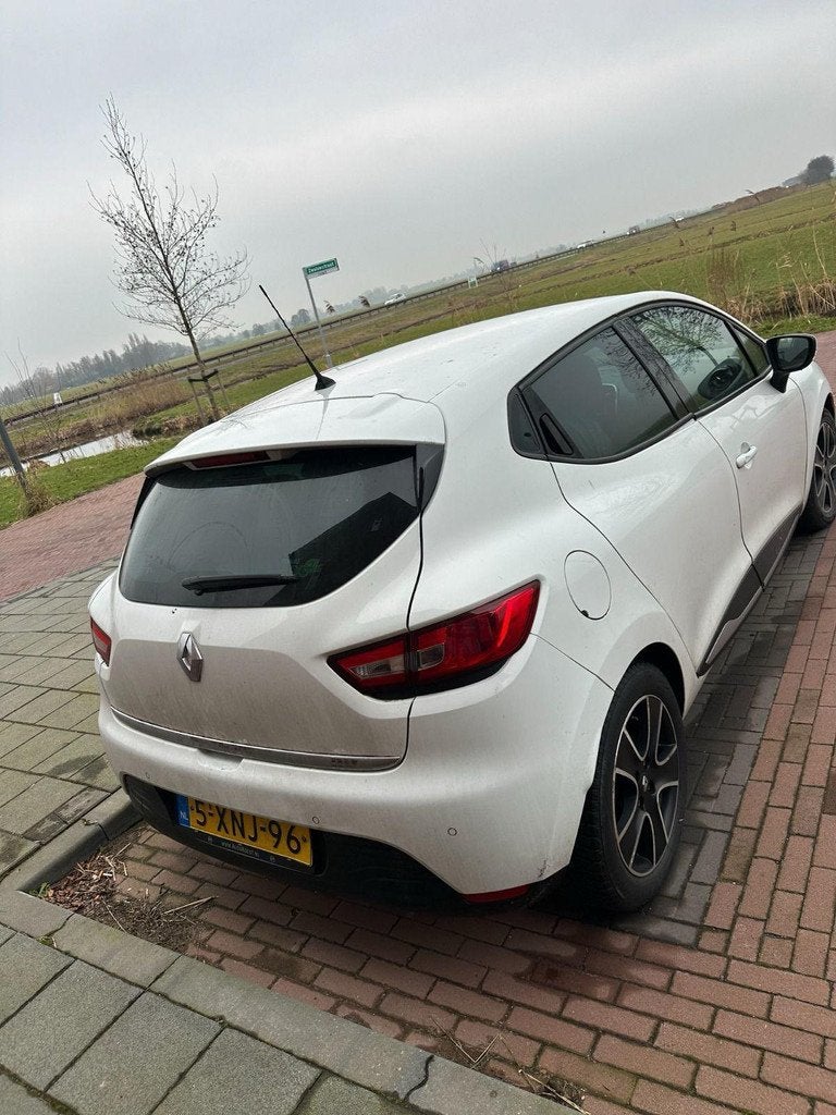 Renault Clio 1.5 dCi ECO Expression, Auto's, Voorwielaandrijving, Stof, Gebruikt, 4 cilinders