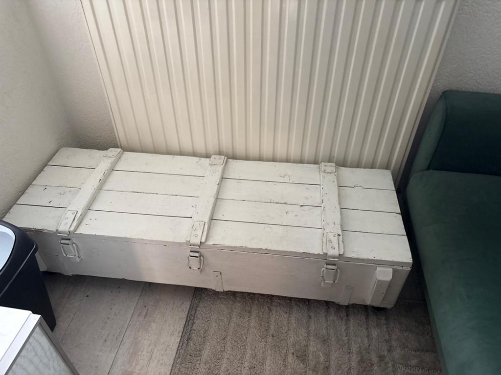 Opberg leger kist, Ophalen, Zo goed als nieuw, Eenpersoons, Wit