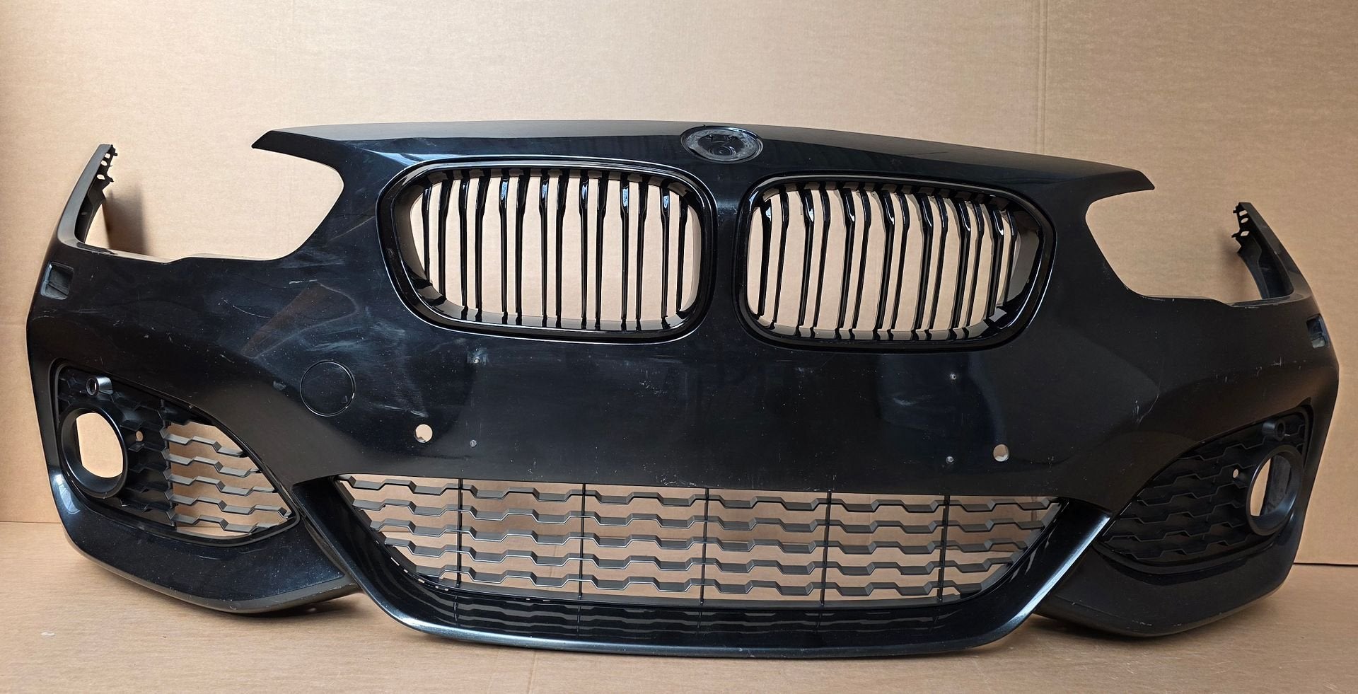 Voorbumper BMW 1 Serie F20 F21 LCI M TECH SPORT 51118060283, Gebruikt, -, Voor, Ophalen of Verzenden