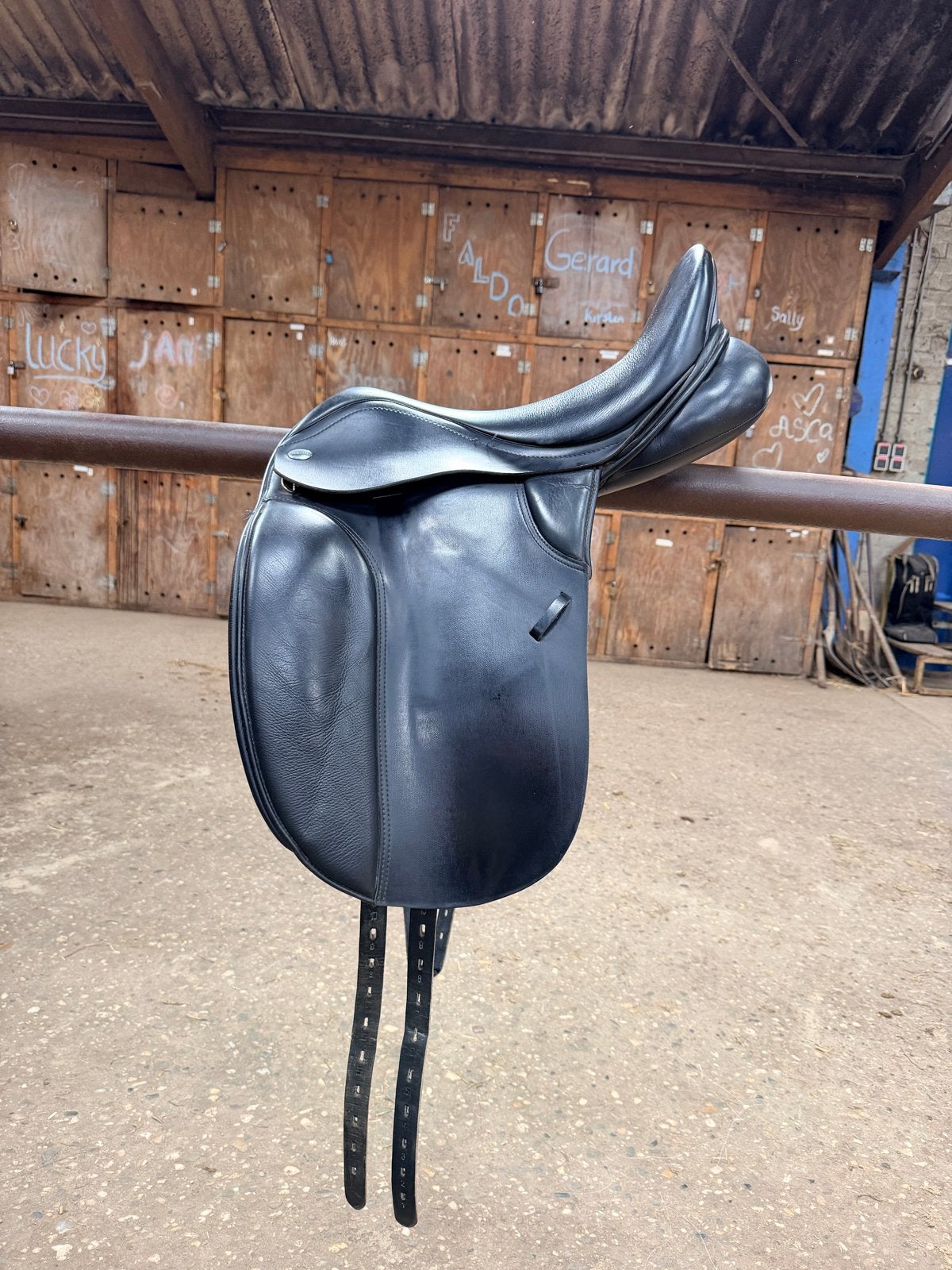 Thorowgood 18” high wither dressuurzadel, Ophalen of Verzenden, Zo goed als nieuw, Dressuur