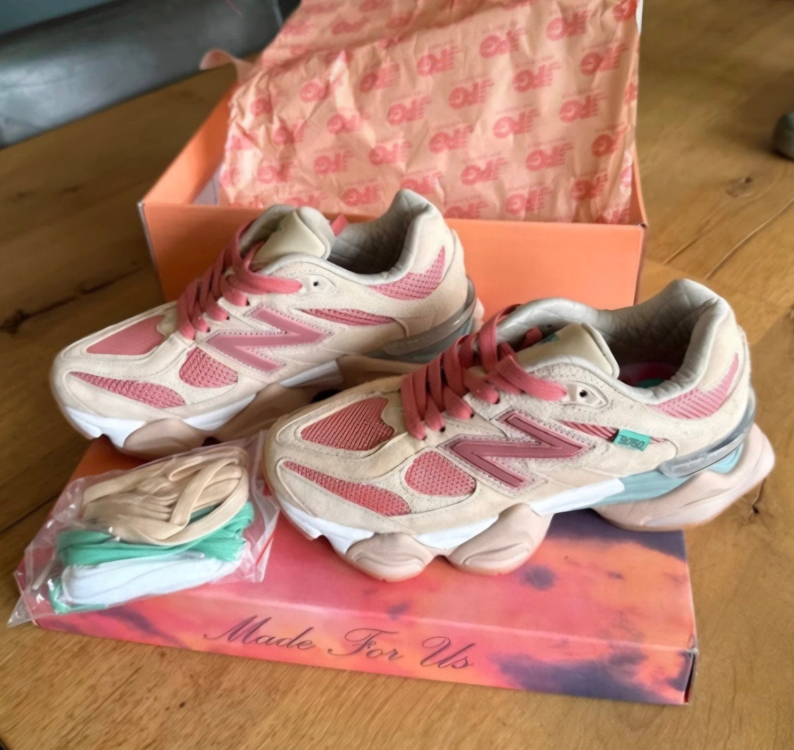 Joe Freshgoods x NB9060 'Penny Cookie Pink' 39,5, New Balance, Nieuw, Ophalen of Verzenden, Sneakers of Gympen