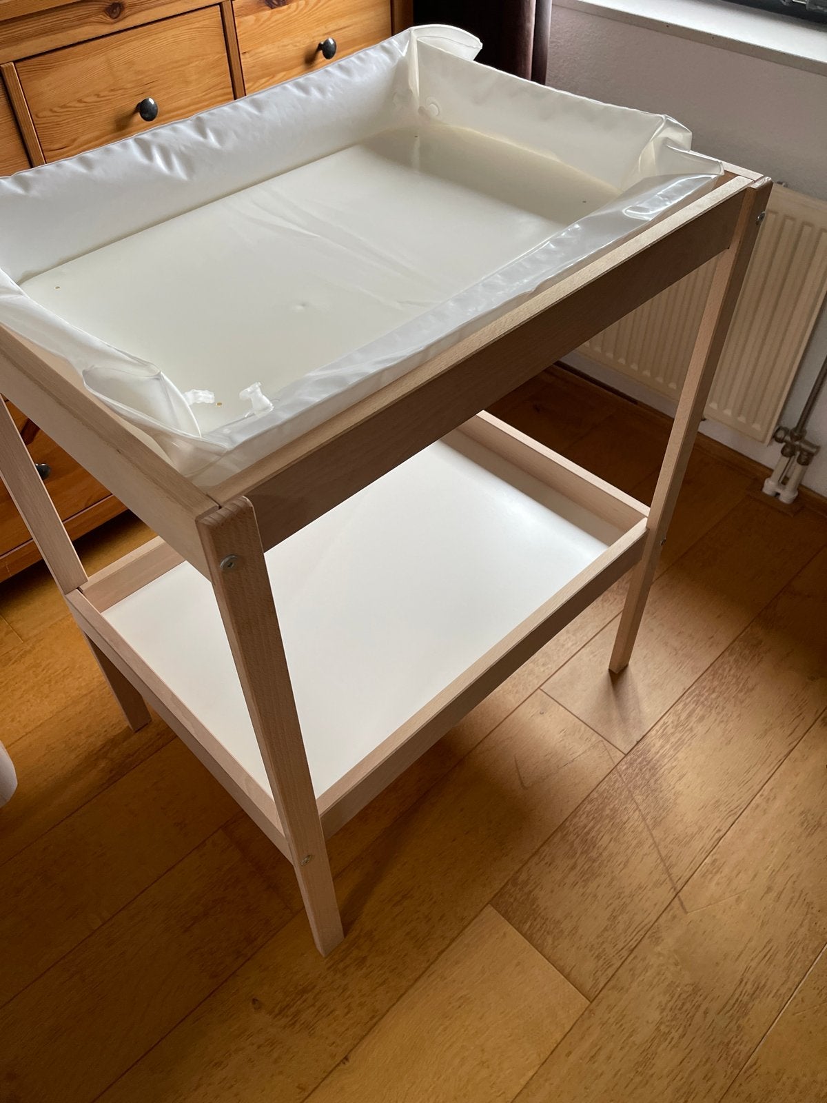 Ikea Houten Commode met Verschoonkussen - Zo goed als nieuw, Ophalen, 50 tot 70 cm, Zo goed als nieuw, 75 tot 100 cm