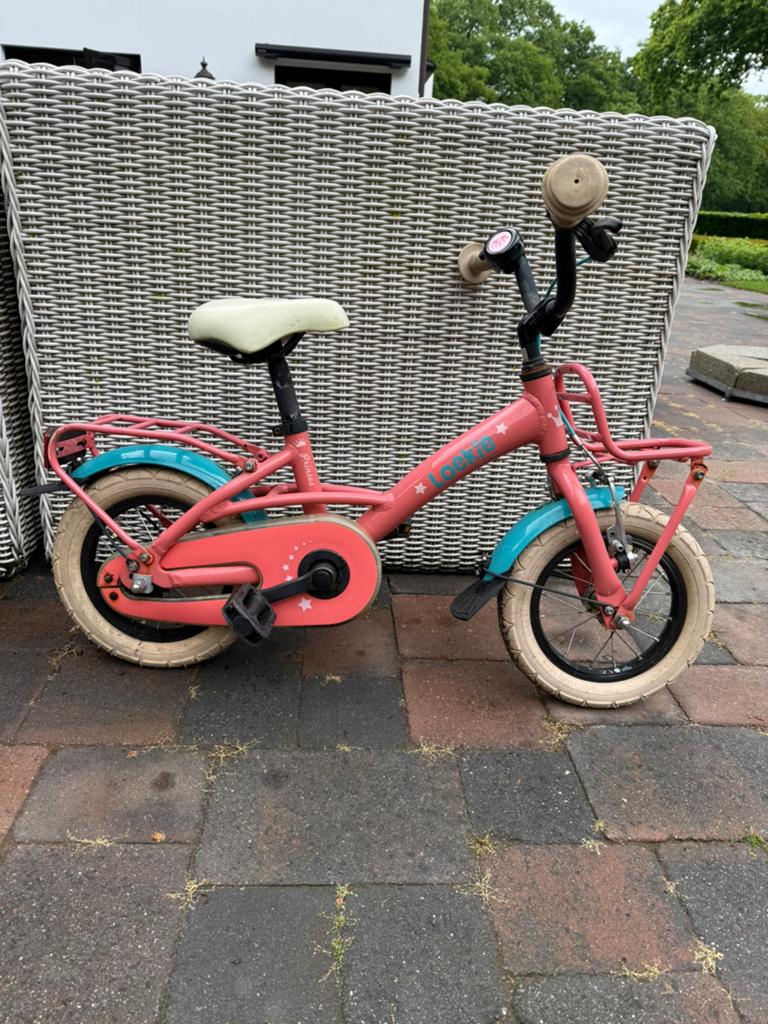 Loekie kinderfiets roze/blauw 12 inch, Fietsen en Brommers, Fietsen | Kinderfietsjes, Ophalen, Terugtraprem, Gebruikt, Minder dan 16 inch
