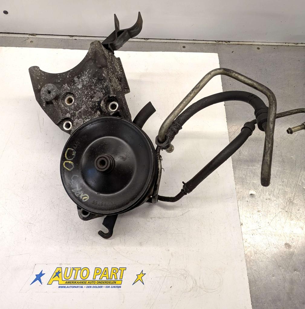 Chevrolet Express stuurpomp met steun 1996-2002, Gebruikt, Info@gm.com, Chevrolet, Ophalen of Verzenden