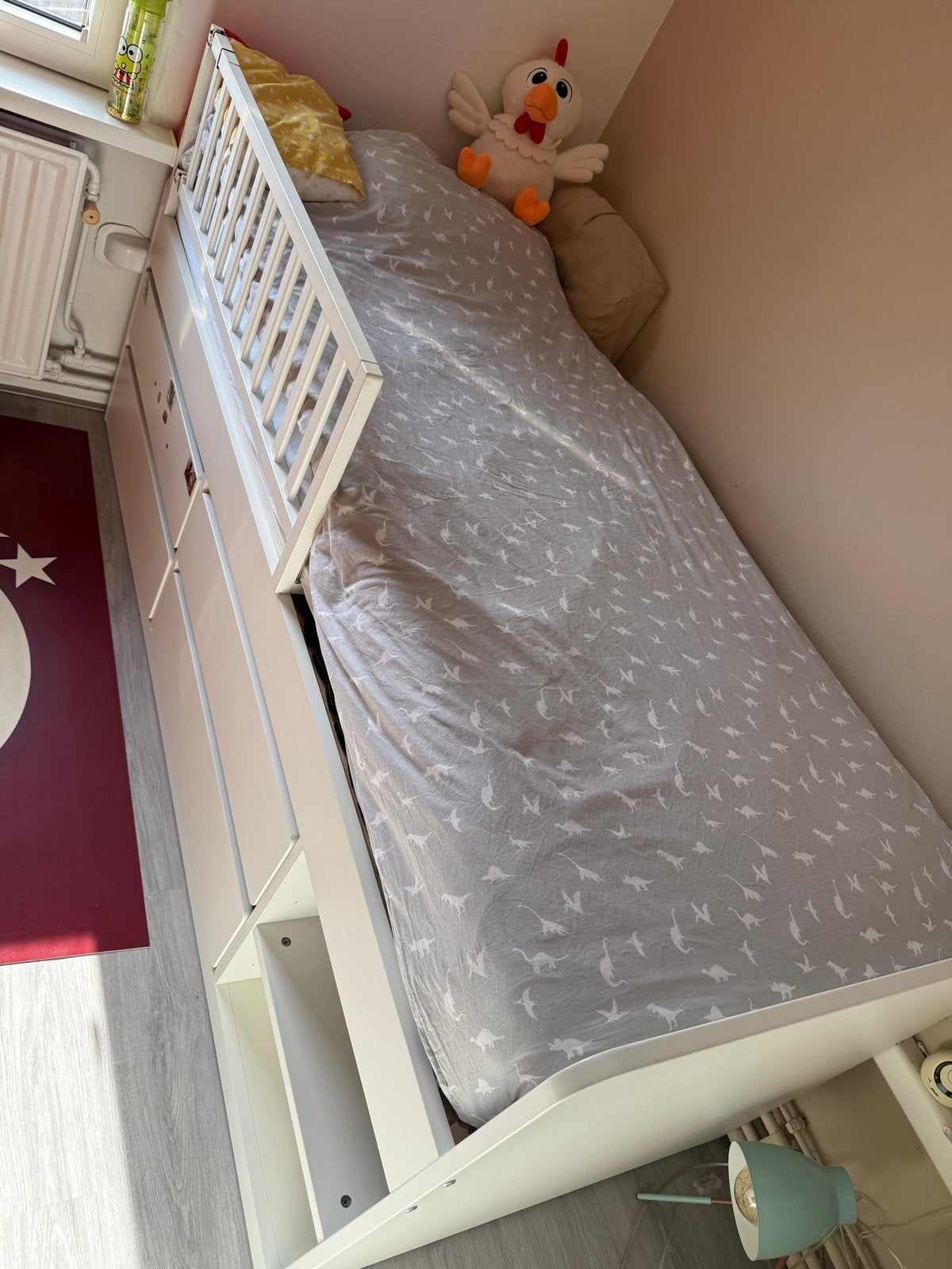 Eenpersoonsbed IKEA met 4 lades en beveiligingsrekje, Huis en Inrichting, Ophalen, Gebruikt, 90 cm, Eenpersoons