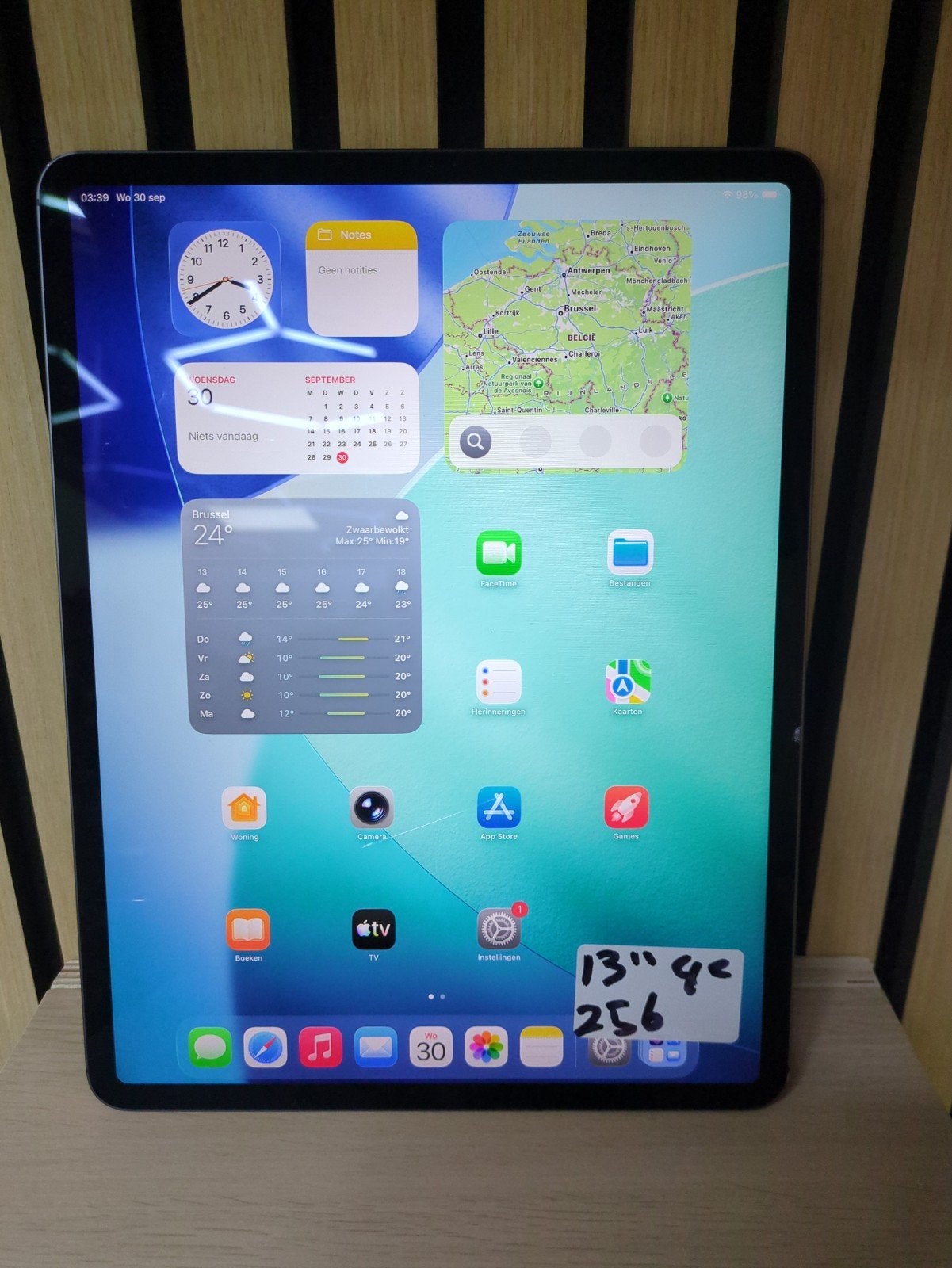 Foto 3 van iPad Pro 12,9" (4e gen) 256GB - Barst, Accu 95%