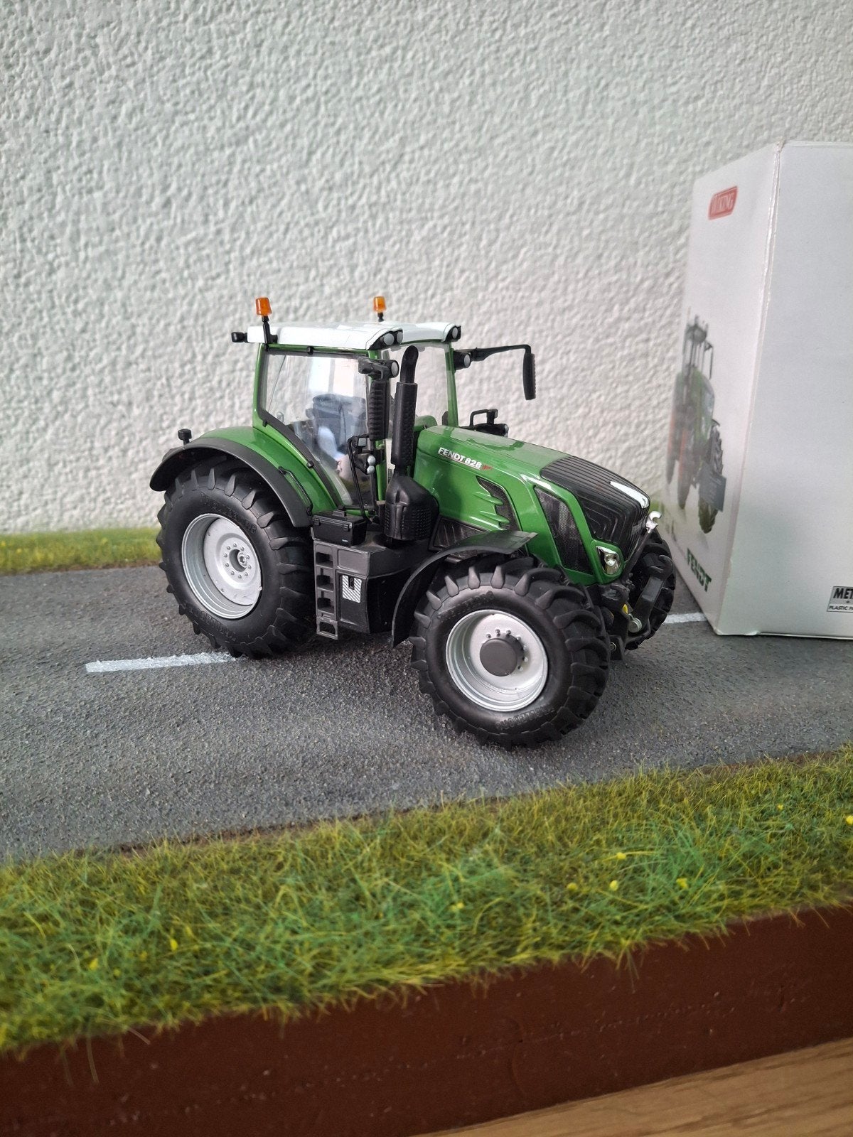 fendt 828 vario wiking, Ophalen of Verzenden, Zo goed als nieuw, Tractor of Landbouw, Overige merken