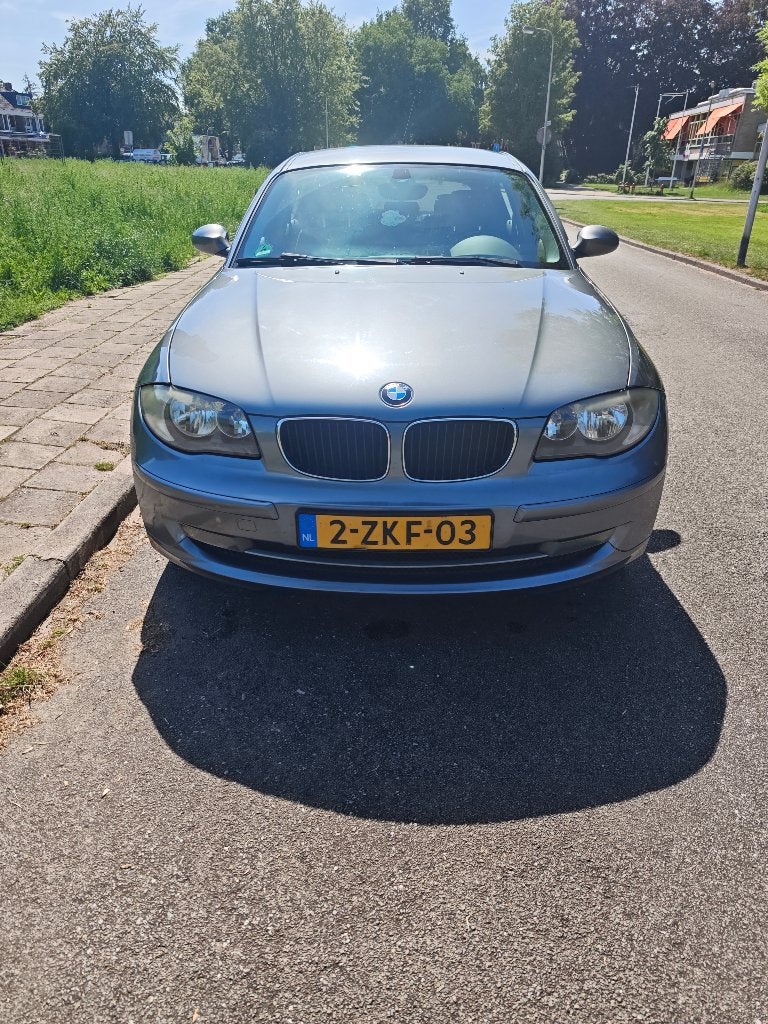 BMW 1-Serie 2.0 116i ketting is vervangen!, 1-Serie, 1995 cc, 4 cilinders, Multifunctioneel stuurwiel