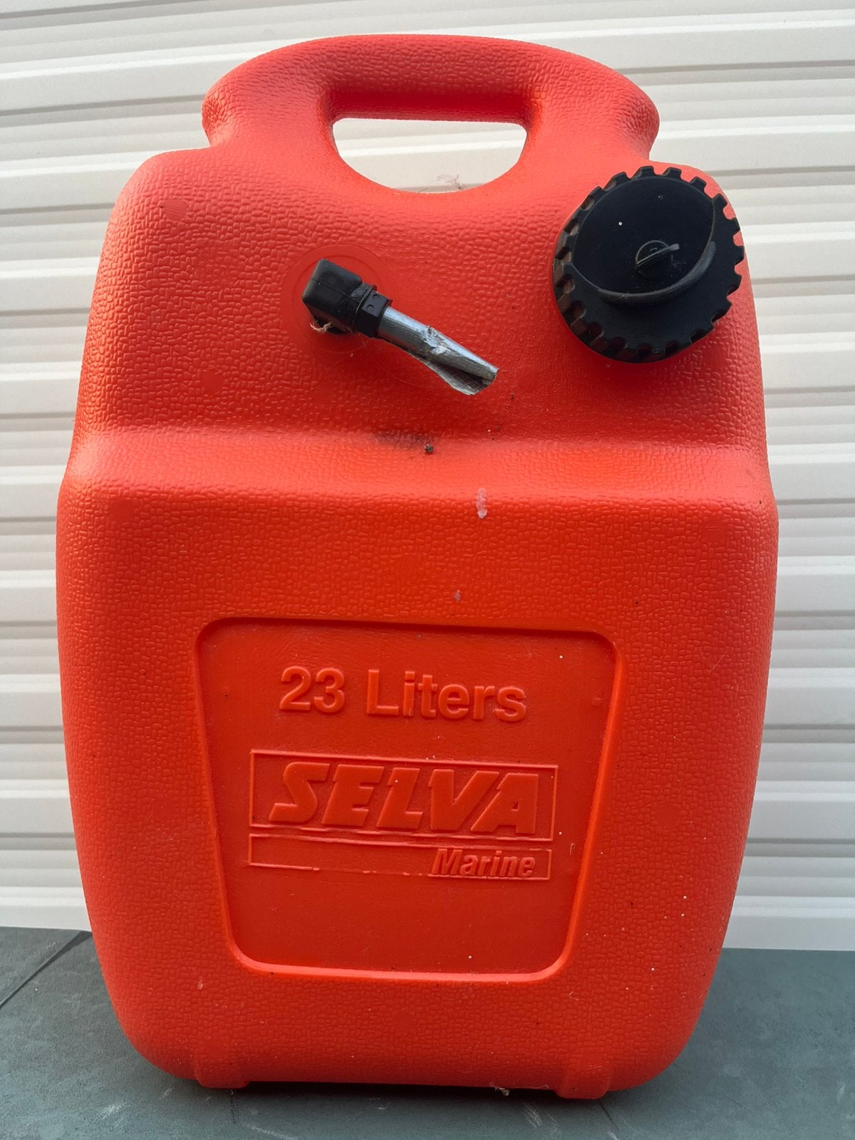 Selva Marina tank 23 l, Watersport en Boten, Ophalen, Zo goed als nieuw, Motor en Techniek, Motorboot