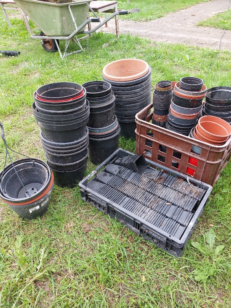 Kweekpotten, Tuin en Terras, Ophalen, Kunststof, Gebruikt, Rond