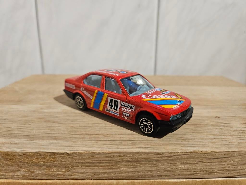 Burago BMW 535i, Ophalen of Verzenden, Zo goed als nieuw, Auto, Overige merken