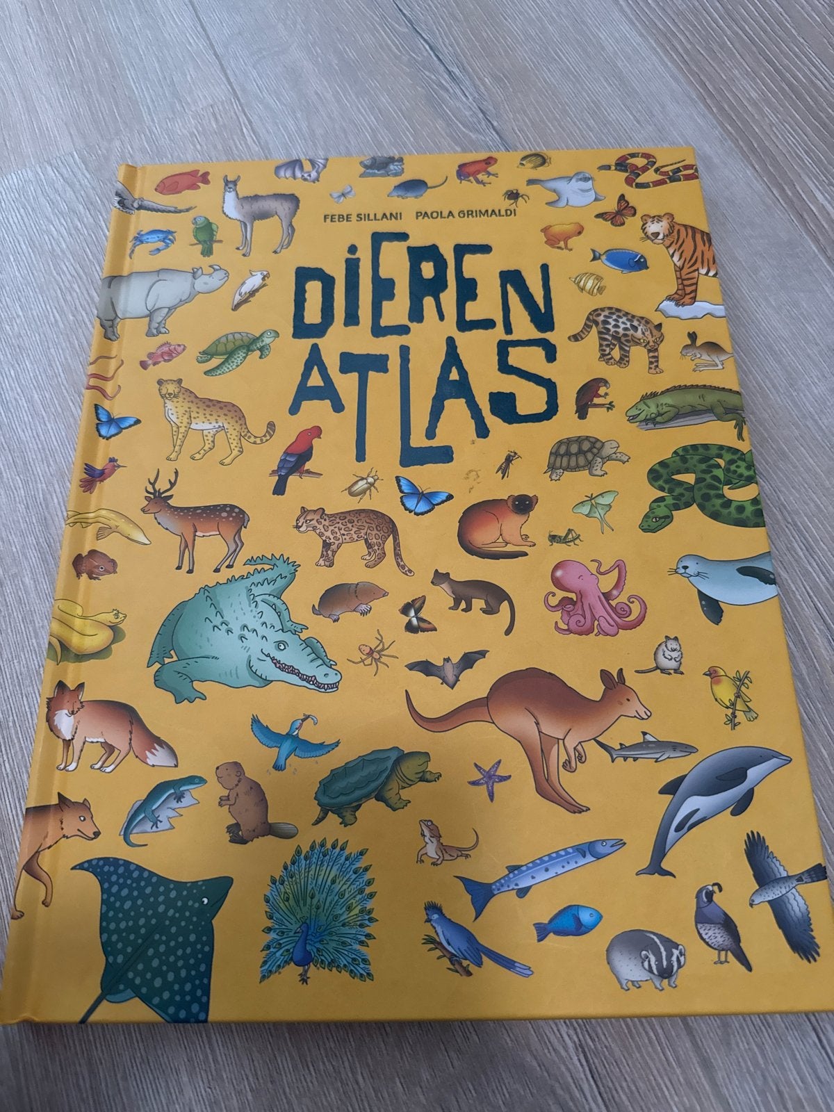 Dieren Atlas - Ontdek de Wereld van Dieren, Ophalen, Zo goed als nieuw, Natuur algemeen