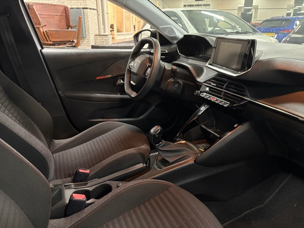 Peugeot 208 1.2 Navigatie Multimedia Airco NL NAP Apple Andr, Voorwielaandrijving, 1199 cc, Met garantie (alle), Origineel Nederlands