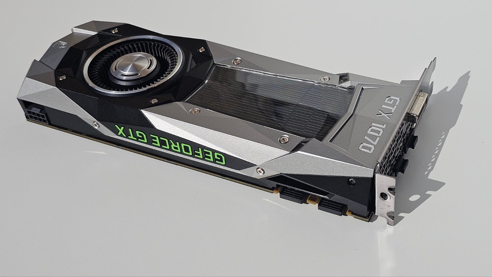 NVIDIA GeForce GTX 1070 Founders Edition 8GB GDDR5, Computers en Software, PCI-Express 3, HDMI, Ophalen of Verzenden, Nvidia