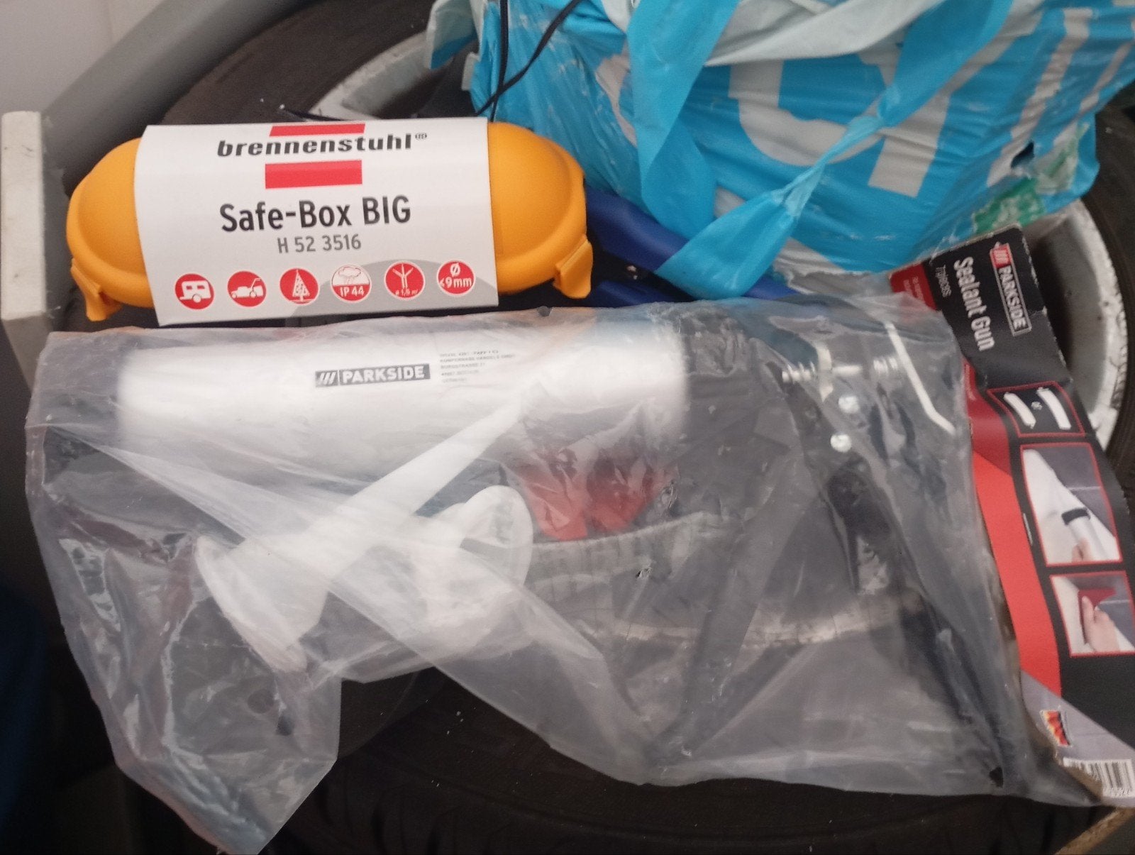 Kitspuit Parkside en Brennenstuhl Safe-Box BIG, Doe-het-zelf en Verbouw, Gereedschap | Handgereedschap, Ophalen of Verzenden, Nieuw