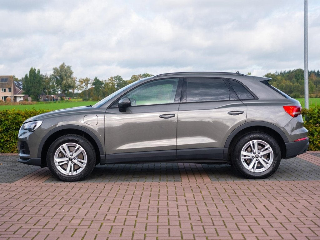 Audi Q3 1.4 45TFSIe Plug-Hybrid Proline Sport | Virtual Cock, Auto's, Automaat, Gebruikt, 180 min, Parkeersensor