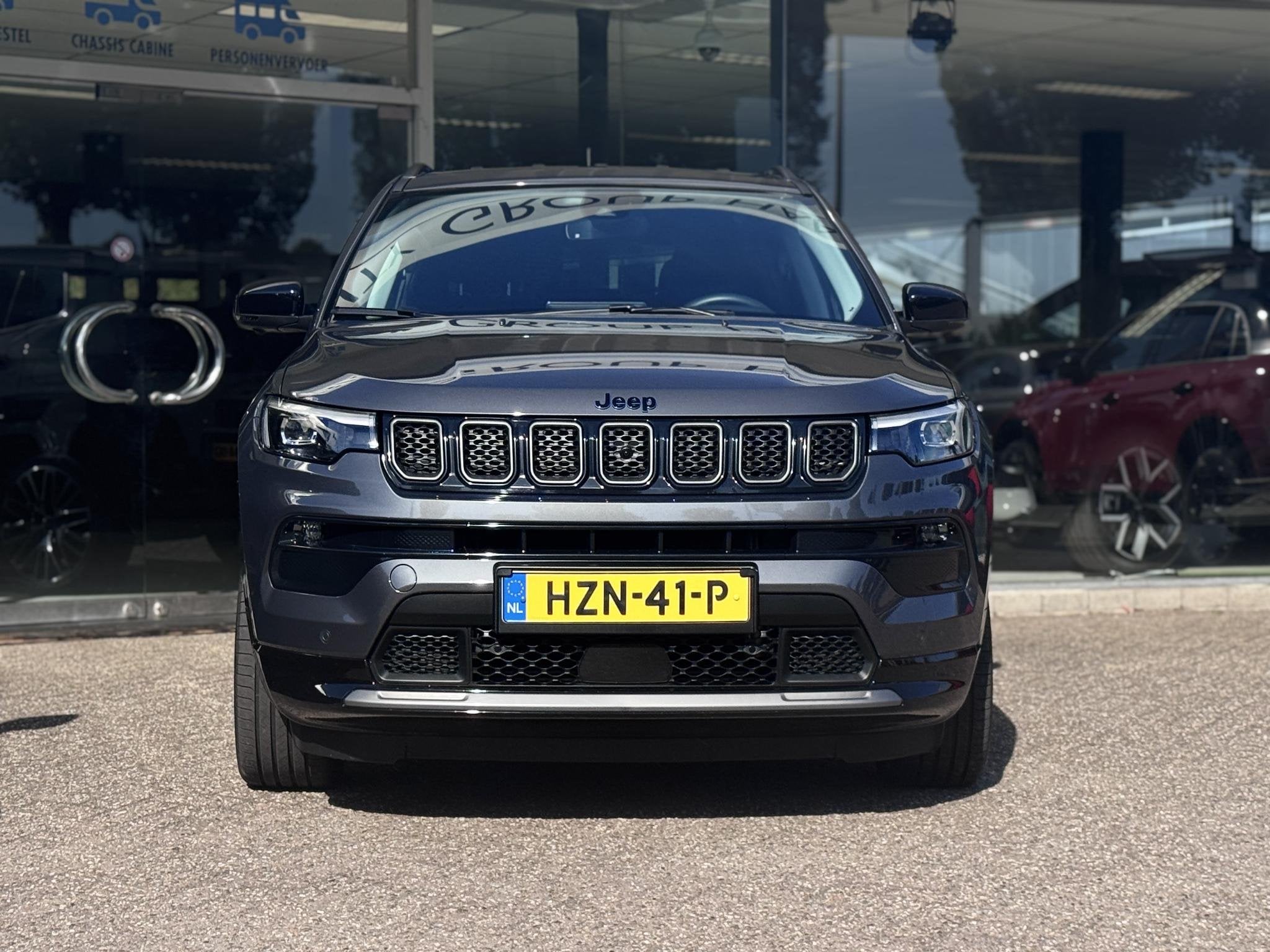Jeep Compass 4xe 240 Plug-in Hybrid Electric Summit | Stoelv, Auto's, Automaat, 1250 kg, 4 cilinders, Bedrijf